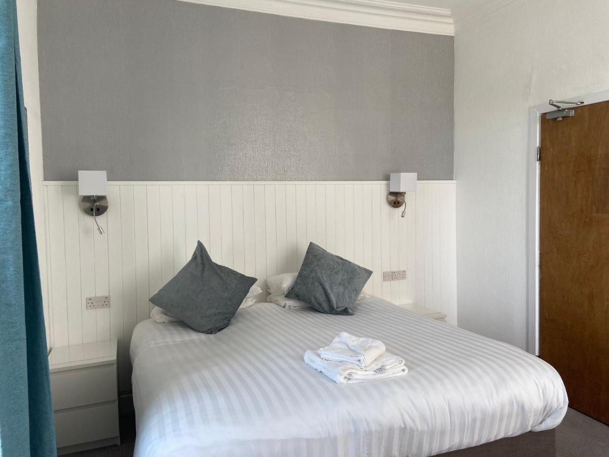 The Shelbourne (Adults Only) Hotel ลันดิดโน ภายนอก รูปภาพ